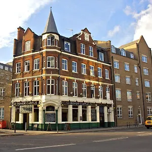  Hostal Dover Castle