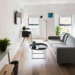 Hiding Space Westgate 4*, Bath Reino Unido