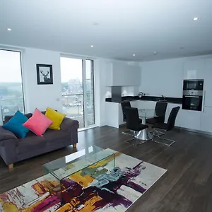  Apartment High View Two Bedroom In Woolwich