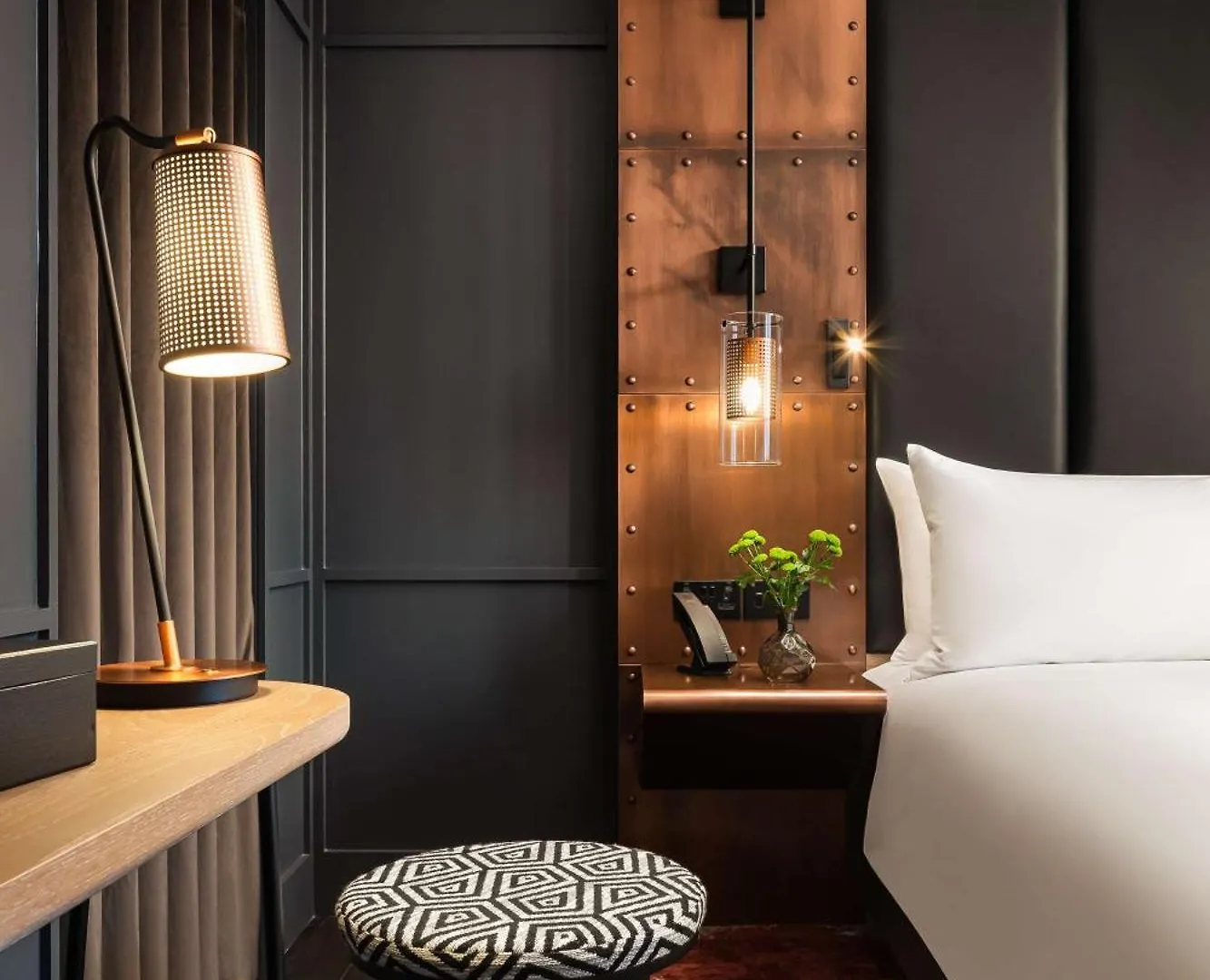 The Gantry London, Curio Collection By Hilton Hotel